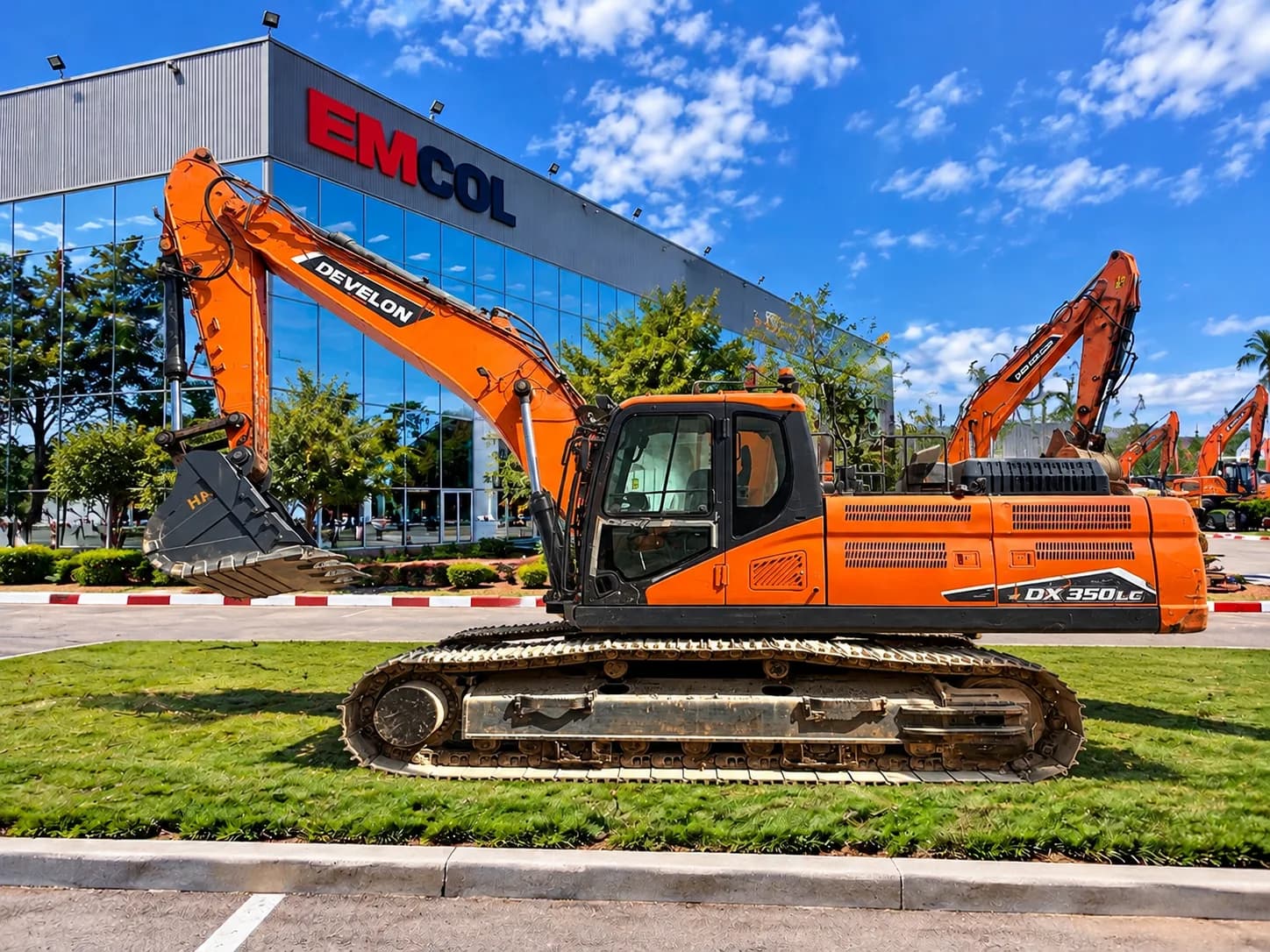 מחפר זחלי DX350LC-7, מק"ט CE_D_DX350LC-7K, תמונה 1