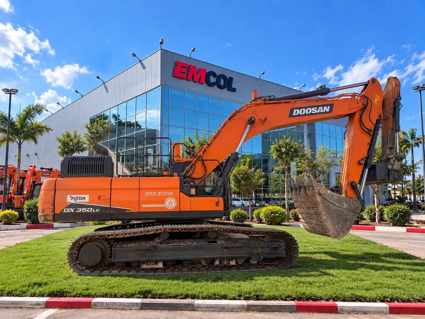 מחפר זחלי DX350LC-7, מק"ט CE_D_DX350LC-7K, תמונה 1