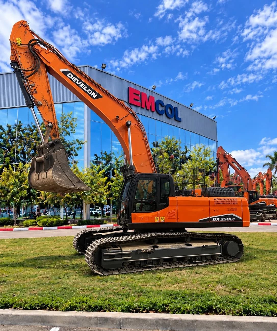 מחפר זחלי DX350LC-7, מק"ט CE_D_DX350LC-7K, תמונה 1